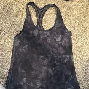 Lululemon align tank. Blue tie dye. Size 8